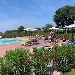 مكان تخييم Papafigo *