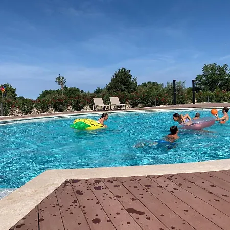 Papafigo Glamping 沃德年