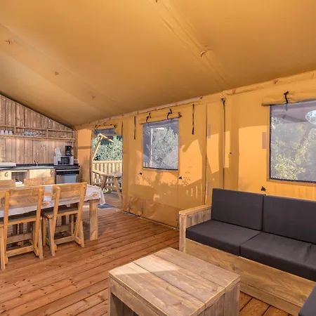 Papafigo Glamping *